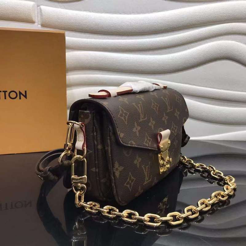 Close-up detail of structured classic women's handbag – women's statement bag