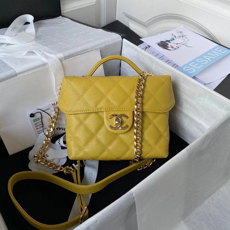 Zivas Charm Understated Luxury Designer Handbag (Elevated Daily Companion) – Front View