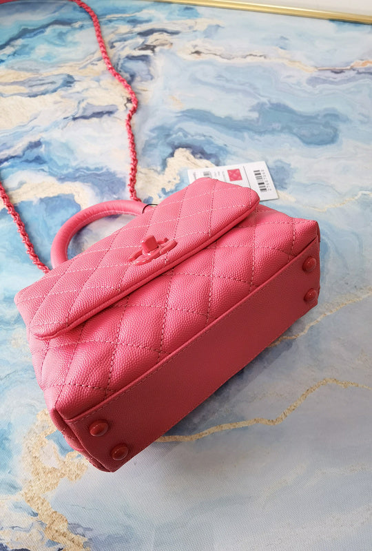  women's handbag, mid design, view 5