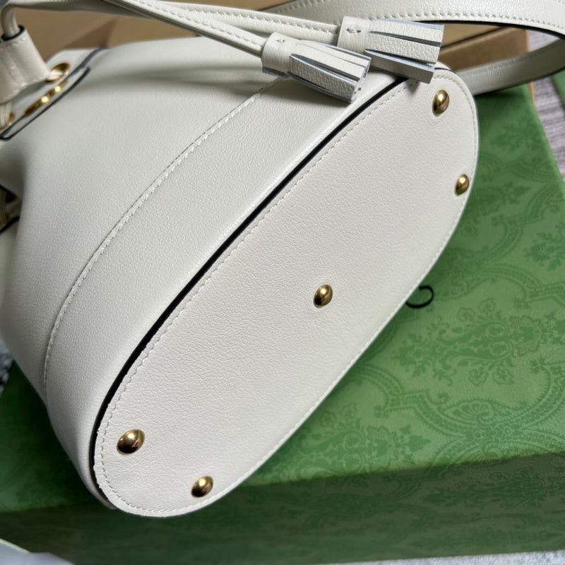 Close-up detail of structured modern women's handbag – women's premium purse
