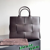 Sophisticated Premium PU Leather Handbag - Chic Everyday Appeal | Women's Statement Accessory #1573 - product detail shot (image 10) of designer-inspired handbag