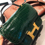  satchel close-up of hardware and finish 11