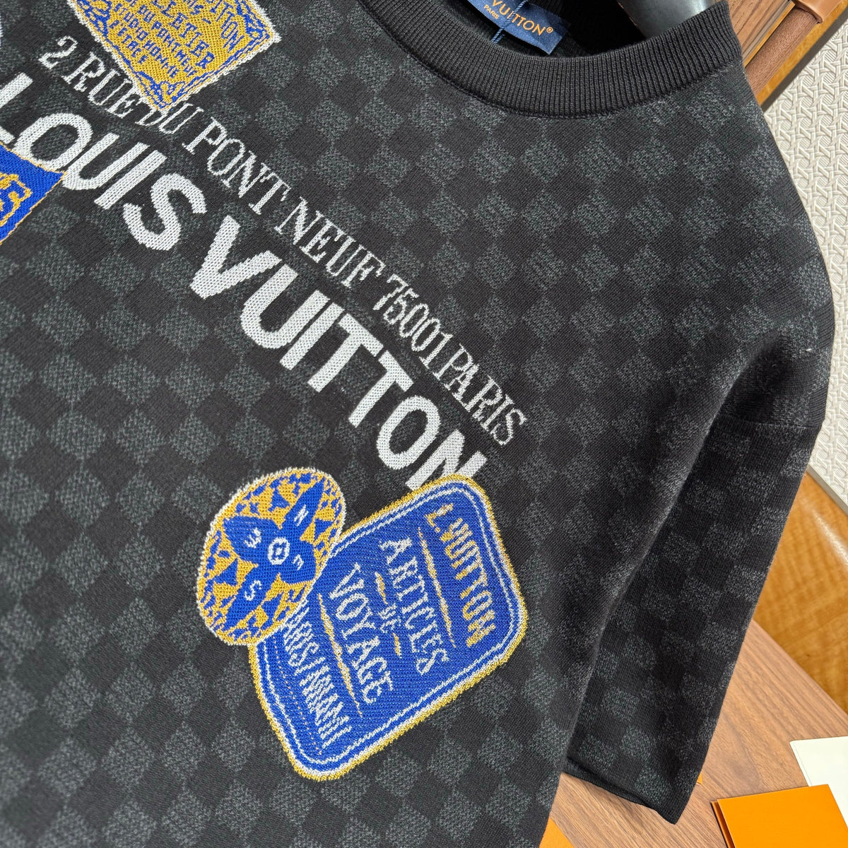 Louis Vuitton T-Shirts? Louis Vuitton Lou T-shirt Premium Designer Cotton T-Shirt