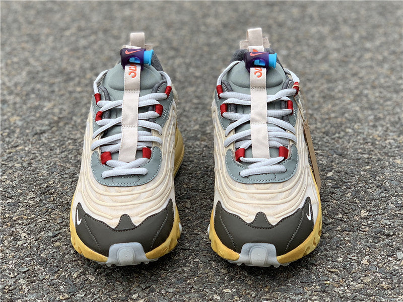 Nike Men's & Women's Luxury Low-Top Trainers — Style 021 interior view