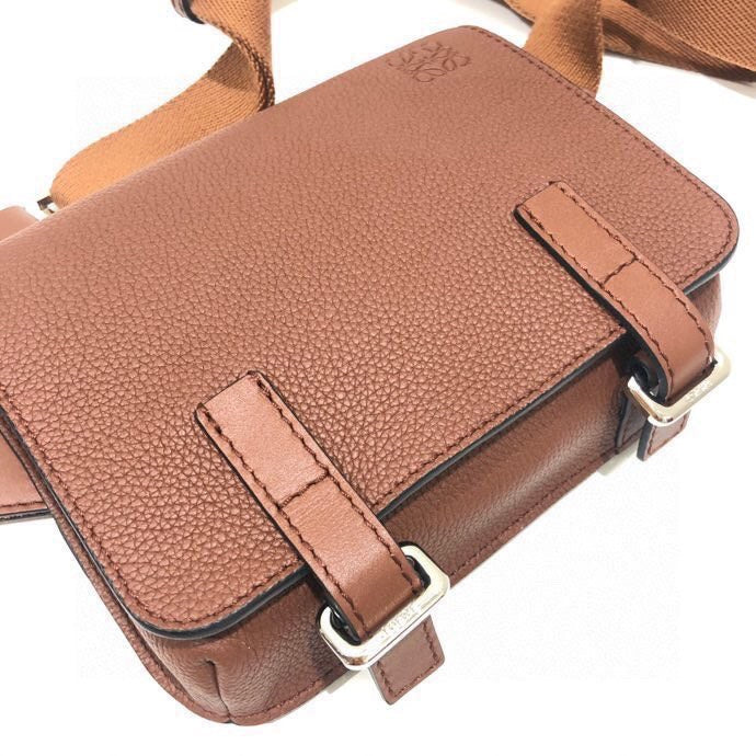 Ziva's Charm handbag – angled view (18cm*14cm*4.5cm)