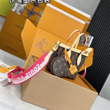  structured tote bag styled with outfit