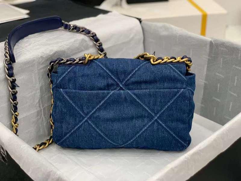 Zivas Charm Polished Finish Designer Handbag (Thoughtfully Structured Design) – Interior View