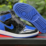 Nike Men's & Women's Premium Designer Sneakers — Style 262 hardware detail