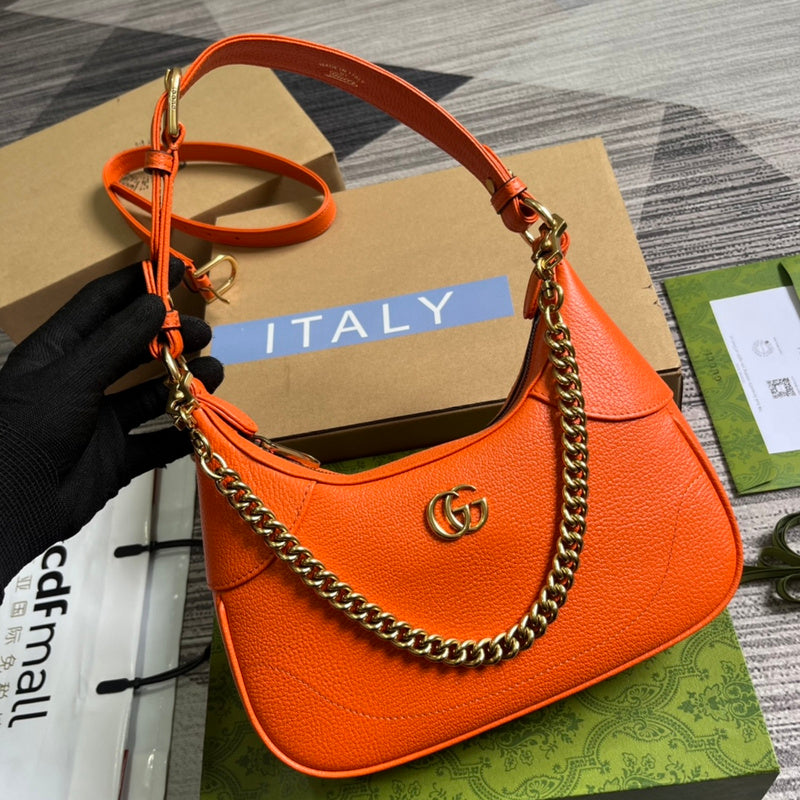 Handle and strap detail of elevated sleek women's handbag – women's everyday handbag