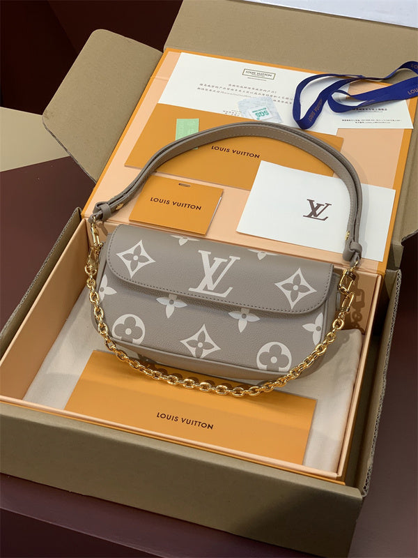  essential crossbody bag detail view showing craftsmanship 20