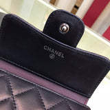 Zivas Charm Chic Craftsmanship Everyday Handbag (Contemporary Shape Language) – Lifestyle Shot
