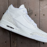 Nike Men's & Women's Signature Luxury Sneakers — Style 240 angle view