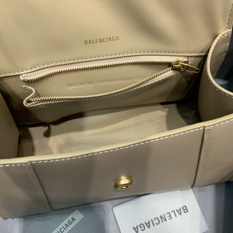 Zivas Charm Refined Everyday Style Premium Handbag (Premium Everyday Carry) – Side Profile