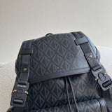 Close-up detail of structured polished women's handbag – women's everyday handbag