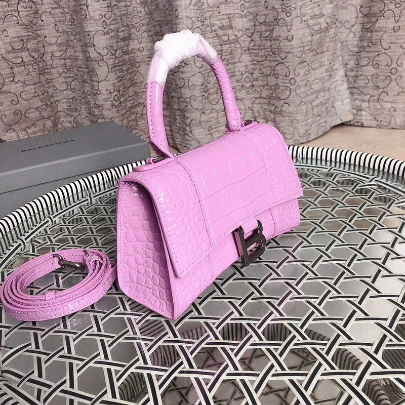 Interior view of everyday-luxe statement women's handbag – women's statement bag