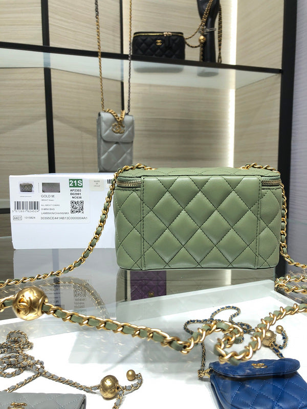  handbag, compact everyday style, image 7