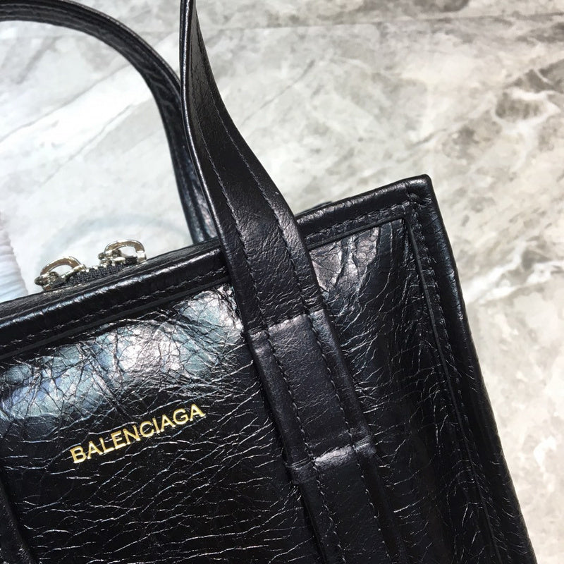 Chic Faux Leather Handbag - Everyday Elegance | Women's Statement Accessory #941 - back view (image 4) of designer-inspired handbag