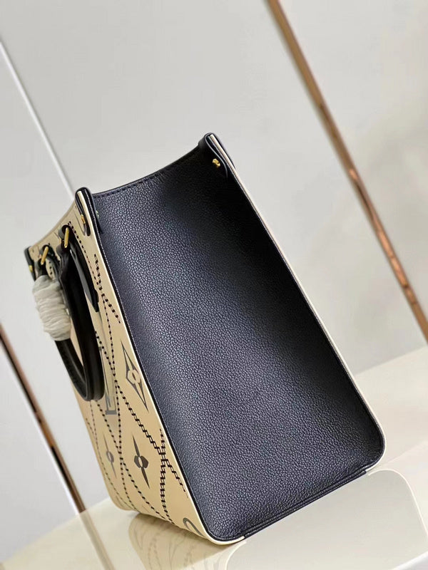 Back view of everyday-luxe elevated women's handbag – women's luxury accessory