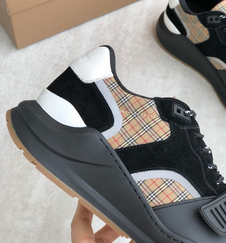 Burberry shoes Style 340 - side profile detail