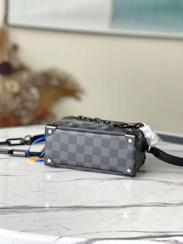 Handle and strap detail of chic signature women's handbag – women's luxury handbag