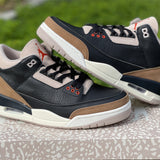 Nike Men's & Women's Luxury Low-Top Trainers — Style 237 front view