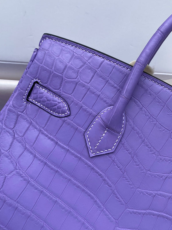 Balanced bag shown from front angle