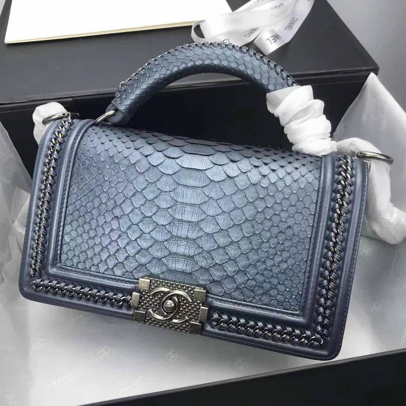  handbag, mid everyday style, image 3