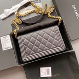 Zivas Charm Refined Structure Luxury Handbag (Elevated Accessory Essential) – Close-Up Detail