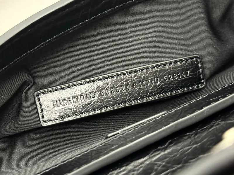 Zivas Charm Versatile Design Statement Handbag (Polished Everyday Piece) – Lifestyle Shot
