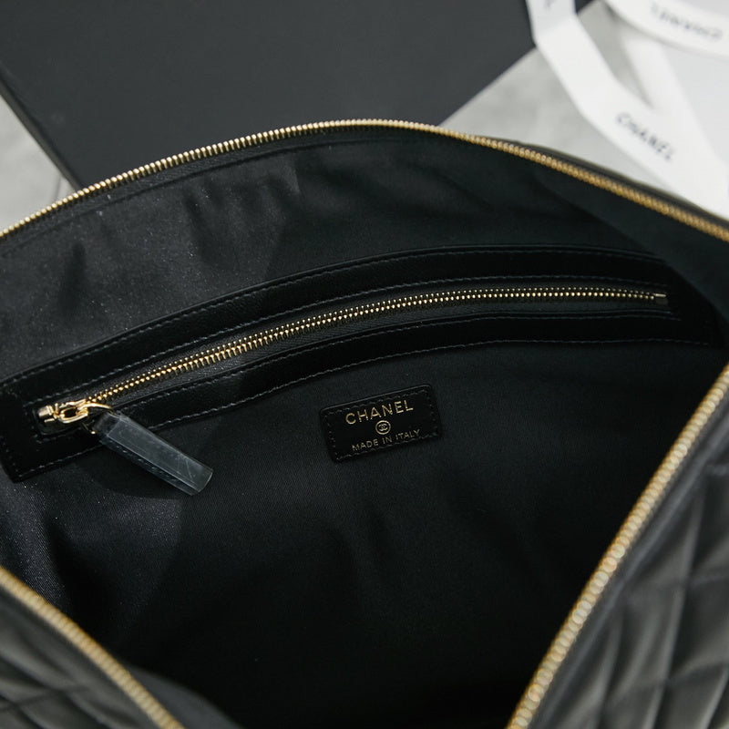  handbag, spacious everyday style, image 4