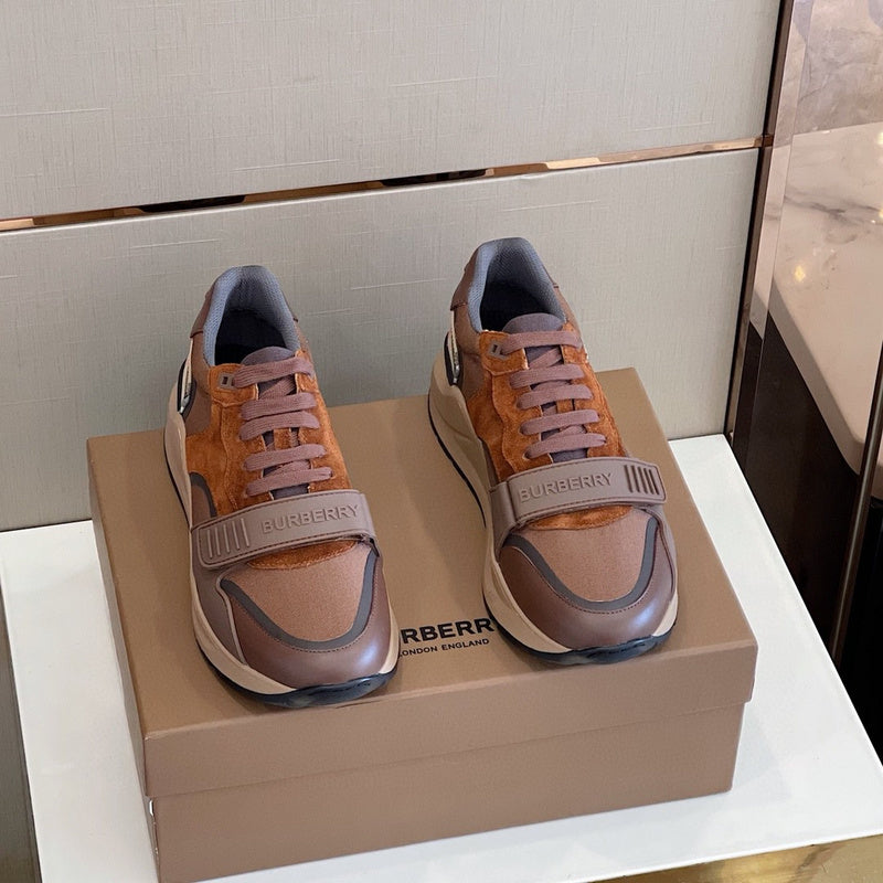Burberry shoes Style 188 - logo and branding close-up
