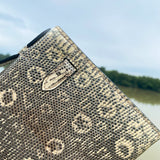 Side view of crisp structured handbag