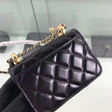 Zivas Charm Chic Craftsmanship Fashion Handbag (Effortless Style Upgrade) – Detail View