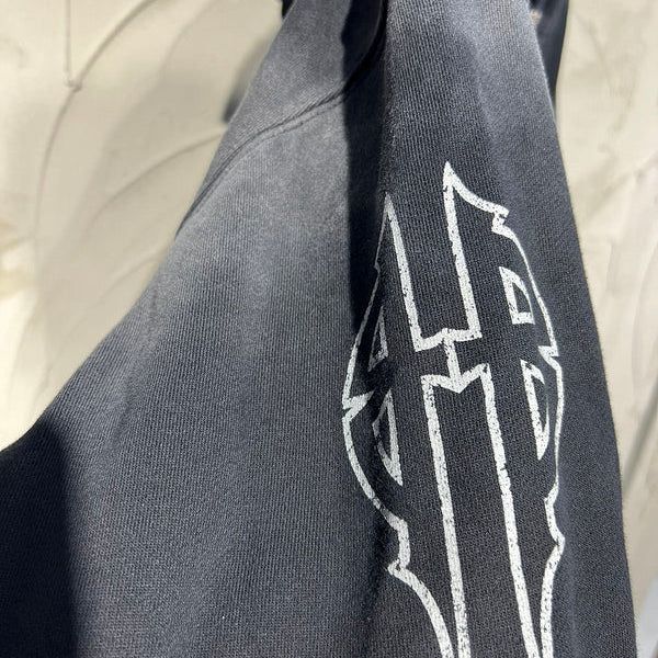 Three-quarter angle view of Balenciaga luxury piece style No.094