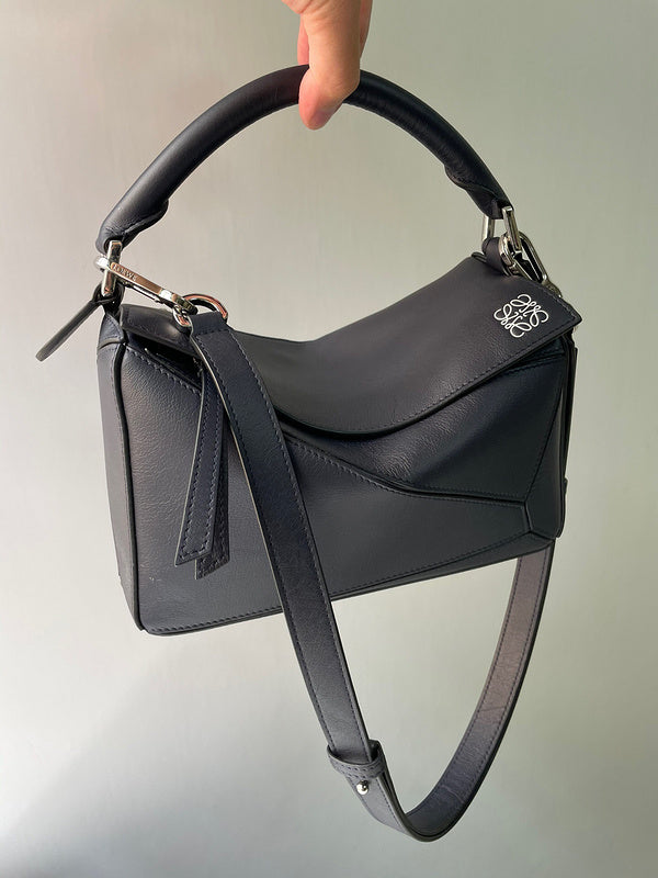 Ziva's Charm handbag – lifestyle view (24cm*16.5cm*10.5cm)