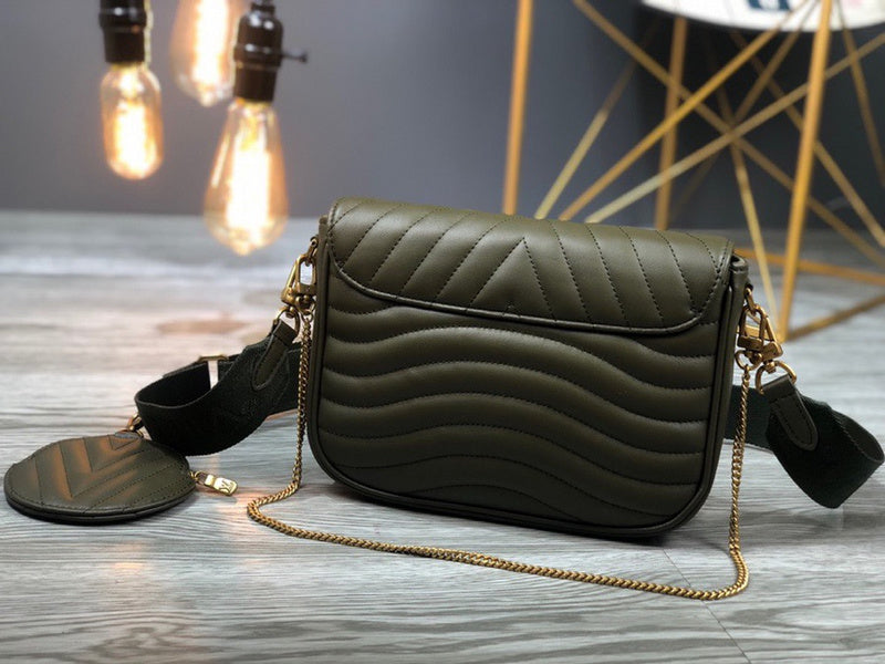 Close-up detail of modern chic women's handbag – women's designer-style accessory