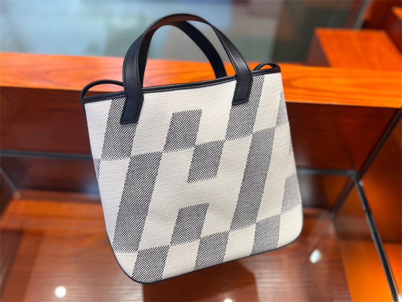 Polished bag women's premium everyday handbag