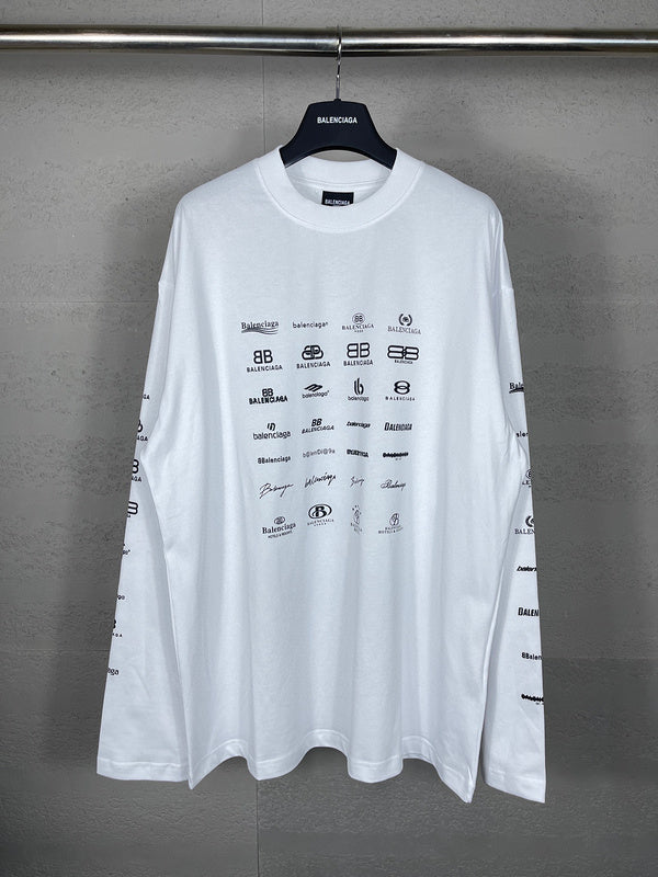 Front view of Balenciaga luxury piece style No.237