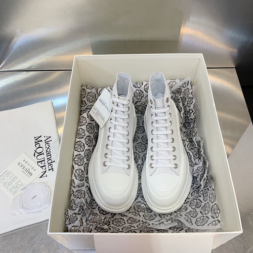 Alexander McQueen shoes Style 297 - angled studio shot
