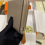 Interior view of fluid premium bag