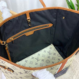  statement carryall bag styled with outfit
