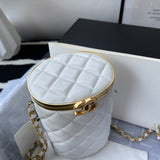  women's handbag, versatile design, view 5