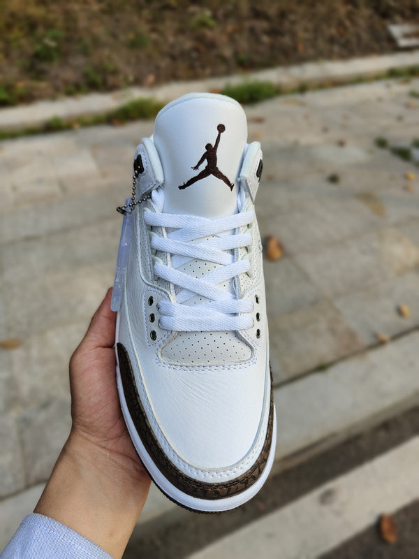 Nike Men's & Women's Signature Luxury Sneakers — Style 168 angle view