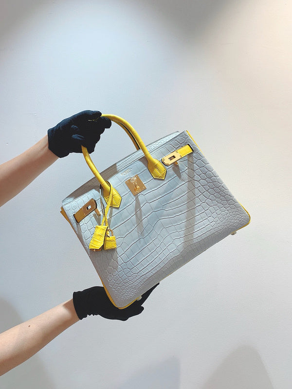 Smart bag women's premium everyday handbag