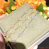 Angled view of Van Cleef & Arpels unisex jewelry piece