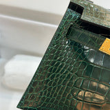  carryall bag interior and compartment view 27