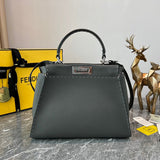 Ziva's Charm handbag – detail view (23cm*12cm*8cm)