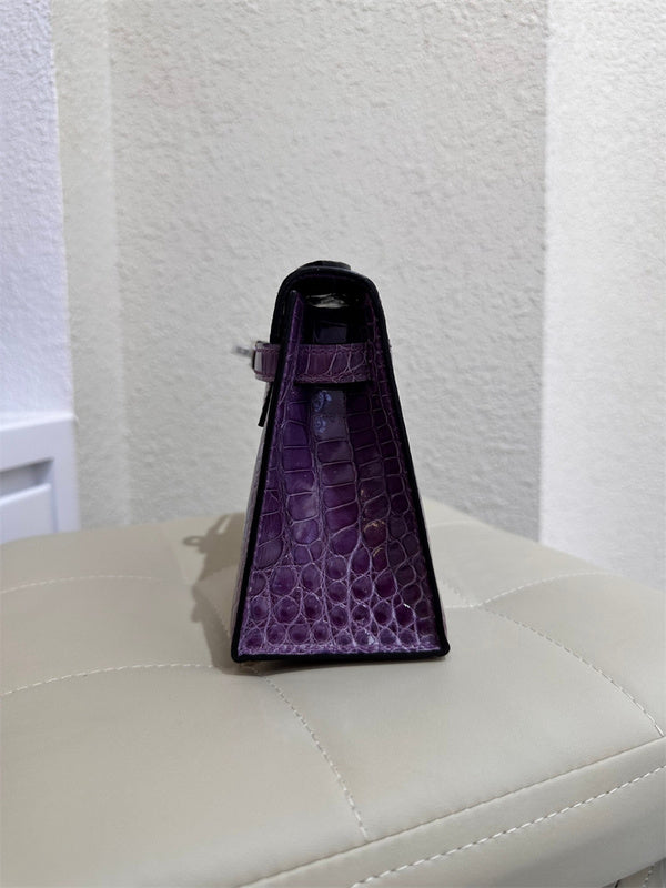  Timeless tote bag carried on shoulder 16