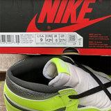 Nike Men's & Women's Designer Low-Top Shoes — Style 221 interior view