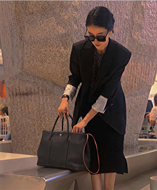  Minimalist shoulder bag front view 13